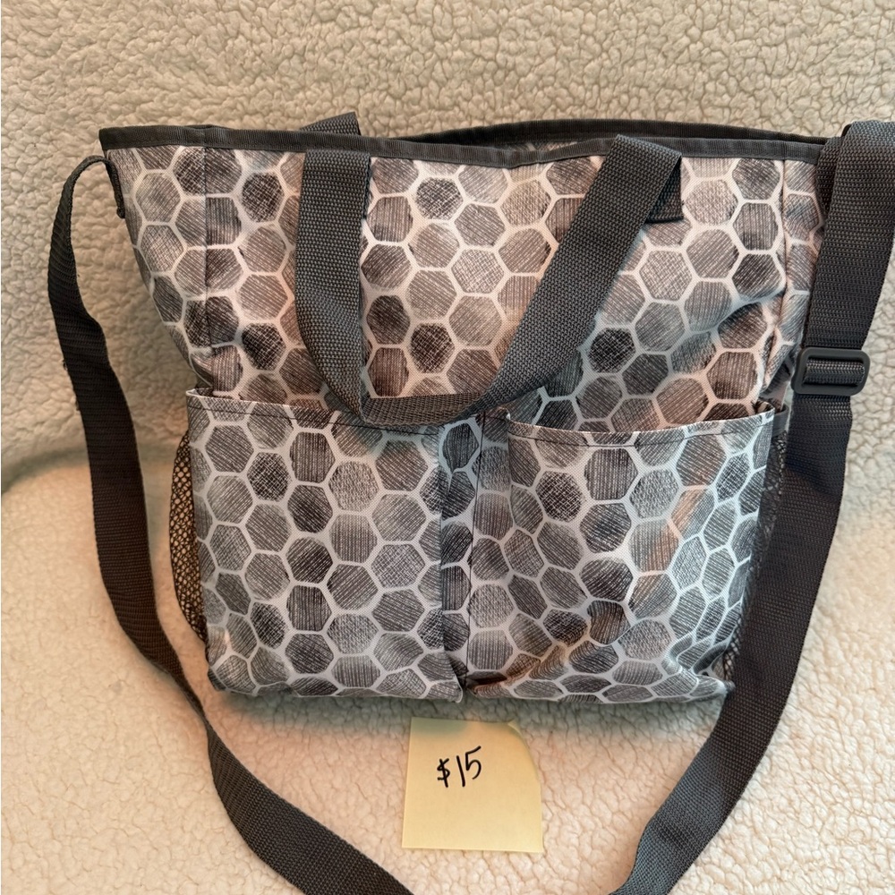 ThirdLove Gray Hexagon Baby Bag